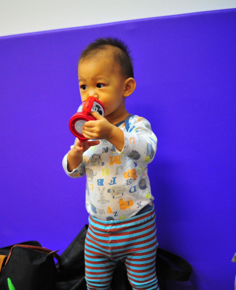 Nat finds his bottle and gets his well-deserved water break