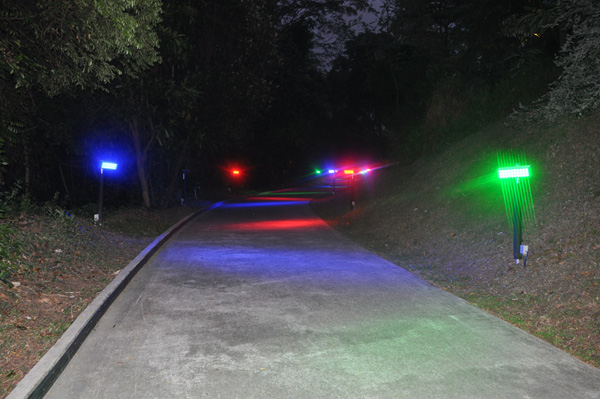 So brightly lit, you won't langgar!