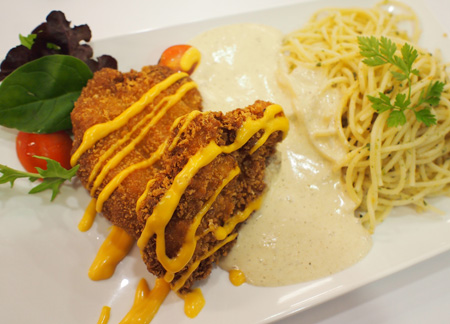 Spaghetti with Chicken Cutlet and E'spuma Bacon Sauce (SGD6.80)