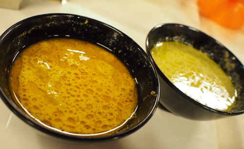 Ooh, more yummy curry in yellow and green