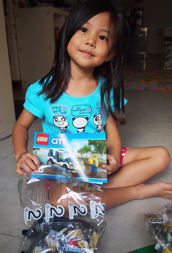Becks matching the booklet with the pack number