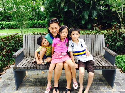 Motherkao and kids